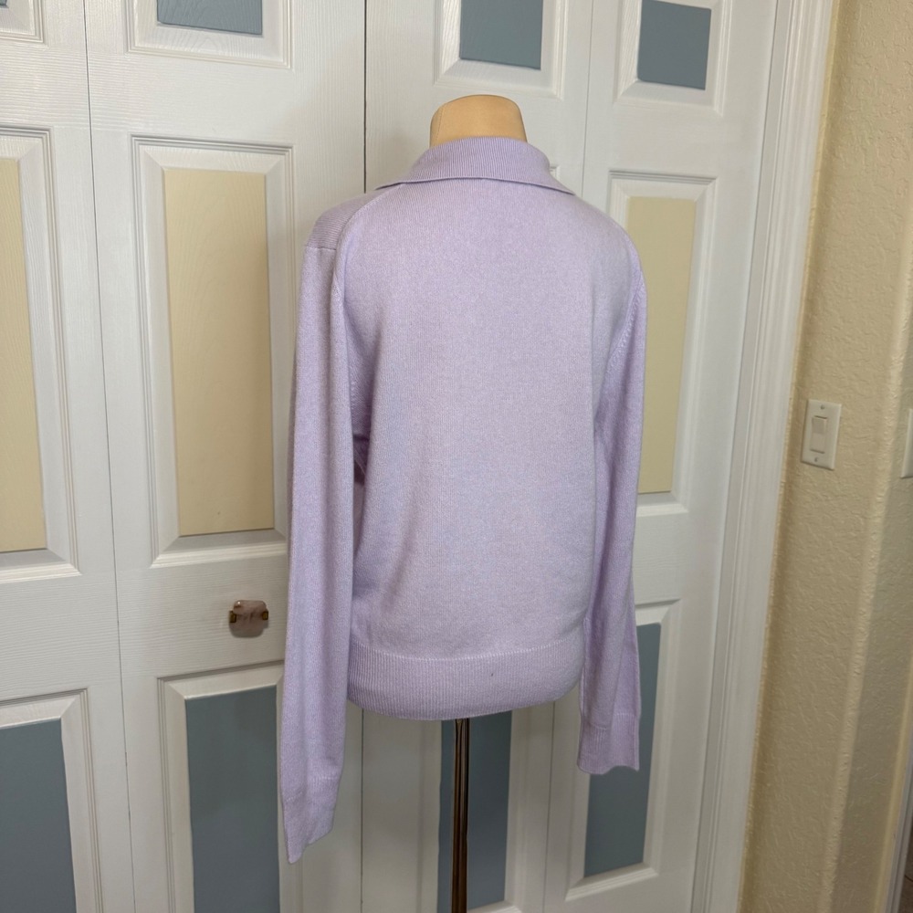 Lord & Taylor Lavender 100% Cashmere Polo V-Neck Sweater Womens Medium RN 13711 - Picture 3 of 7